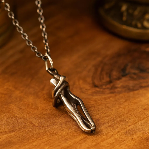 Couple/Best Friends Hugging Pendant Necklace — Cotairy™